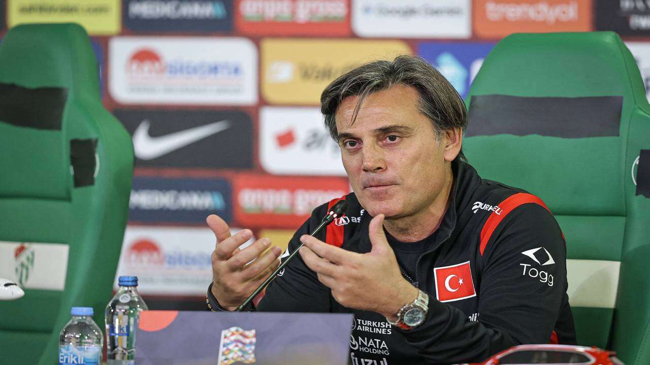 A Milli Takım'da soğuk duş, Montella'dan gece yarısından sonra istifa açıklaması: Fatih Terim ve Şenol Güneş sesleri! 4